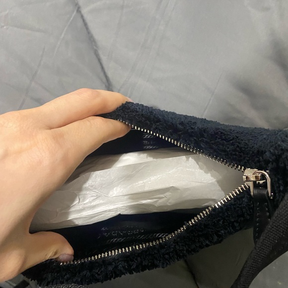 🔴🔴 SOLD NEW Prada Terry bag🔴🔴 - Picture 5 of 5